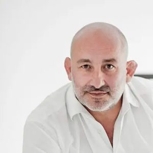 Jean-Marie Massaud, designer del divano Yale per MDF Italia