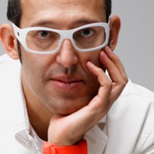 Karim Rashid, designer della stazione Università e delle scrivanie Zero e Uno