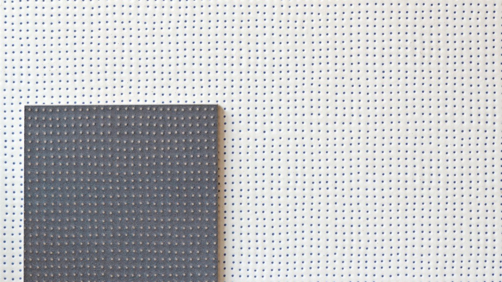 Pico di Mutina, texture Down Natural color Blanc con punti incisi