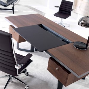 Tavolo riunione ellittico Lloyd da 620 cm con dieci gambe ad anello