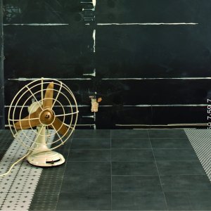 Dettaglio del pattern Azulej Cubo in gres Mutina