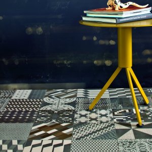 Dettaglio del pattern Azulej Renda in gres Mutina