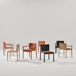 Kata Lounge in rovere tinto nero