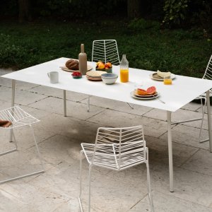 Sgabello Leaf di Arper ad altezza bancone