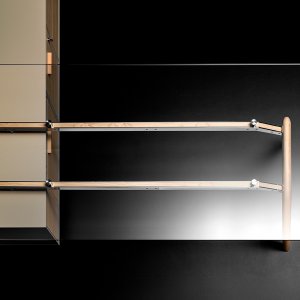 Scaffale integrato della variante Rail in vetro da 220 cm