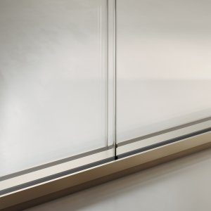 Parete Slender con vetro cannettato per la privacy
