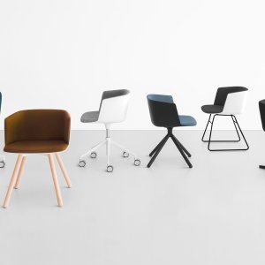 Rivestimento in tessuto Kvadrat sulla poltroncina Cut