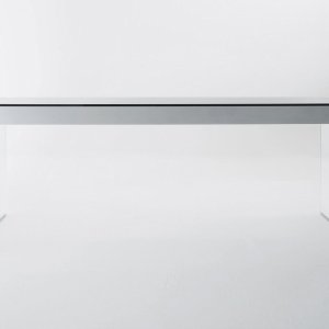 Dettaglio in alluminio nero spazzolato a mano sull'Air Desk