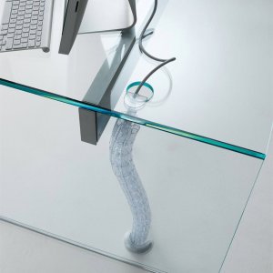 Air Desk con piano in cristallo laminato effetto pelle