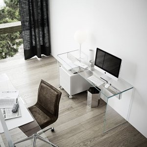 Air Desk 1 in appoggio sul sistema contenitori Air Unit