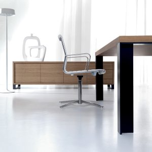 Ufficio direzionale completo arredato con il sistema New Loop di IVM Office