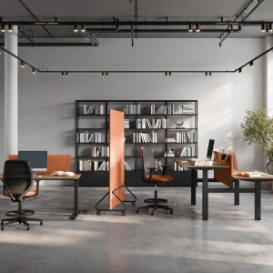 Schermo frontale in tessuto Gabriel con binario PVC su un bench UP
