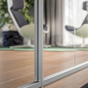 Profilo alluminio finitura bronzo del sistema di partizioni — sistema Quadrifoglio