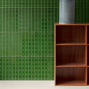 Punto Up Glossy Blanc, listello lucido bianco con punto in rilievo