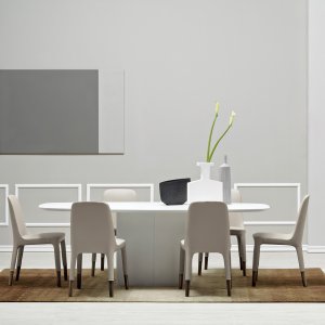 Ester di Patrick Jouin nella sala riunioni di uno studio professionale