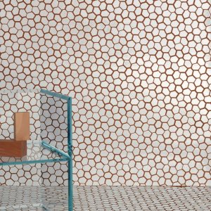 Bagno rivestito in mosaico Botanica White