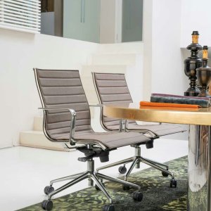 Rete in PVC nera termosaldata sullo schienale della The Season Net
