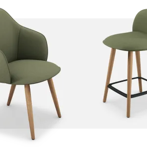 Sedia imbottita se:café soft chair con struttura a slitta cromata
