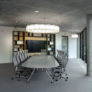 Composizione desk sharing Nomos in diverse lunghezze e profondità