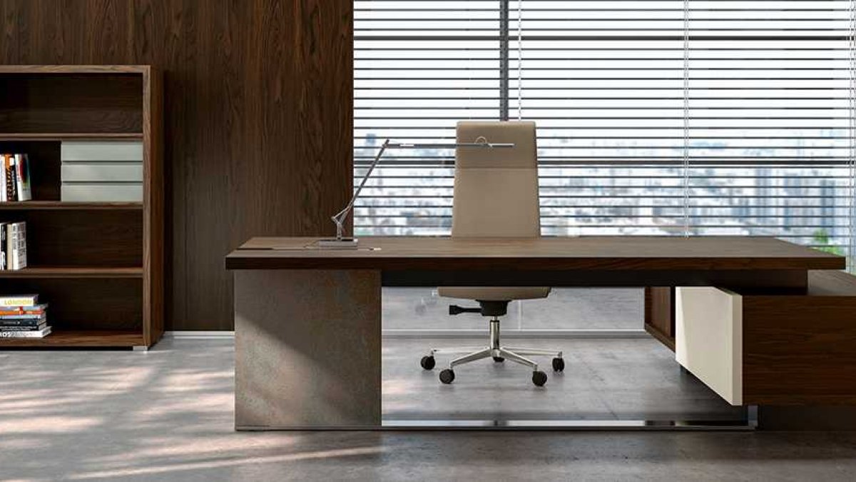 Arredamento studio dentistico: sala d'attesa, segreteria, studio del titolare e autorizzazione
