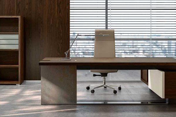 Arredamento studio dentistico: sala d'attesa, segreteria, studio del titolare e autorizzazione