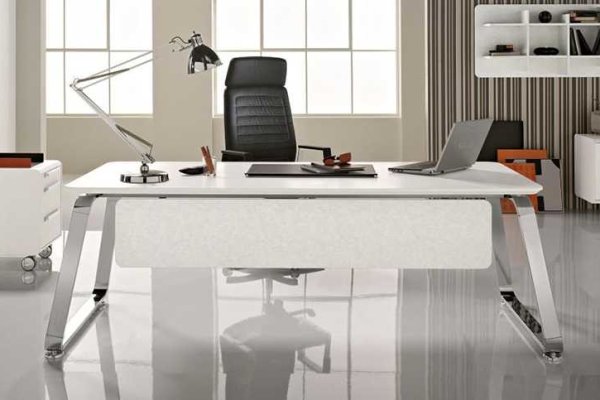 Arredamento studio tattoo: zone, reception con il consenso, consulenza e pareti lavabili
