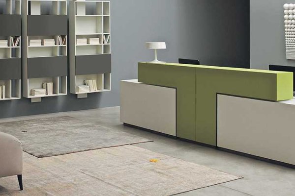 Altezza del bancone reception: le misure giuste, dal piano per il pubblico al tratto accessibile