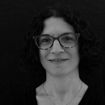 Laura Olivieri, sales e customer care de La Mercanti, preventivi per arredo ufficio